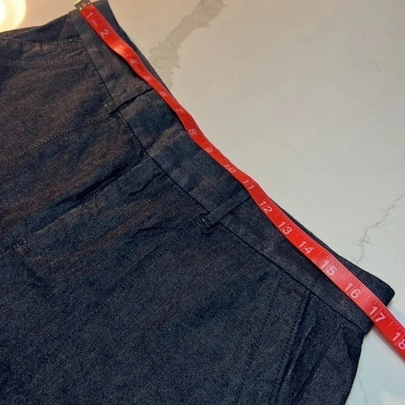 LOFT dark  blue denim shorts. Size 29‎ - Picture 8 of 10